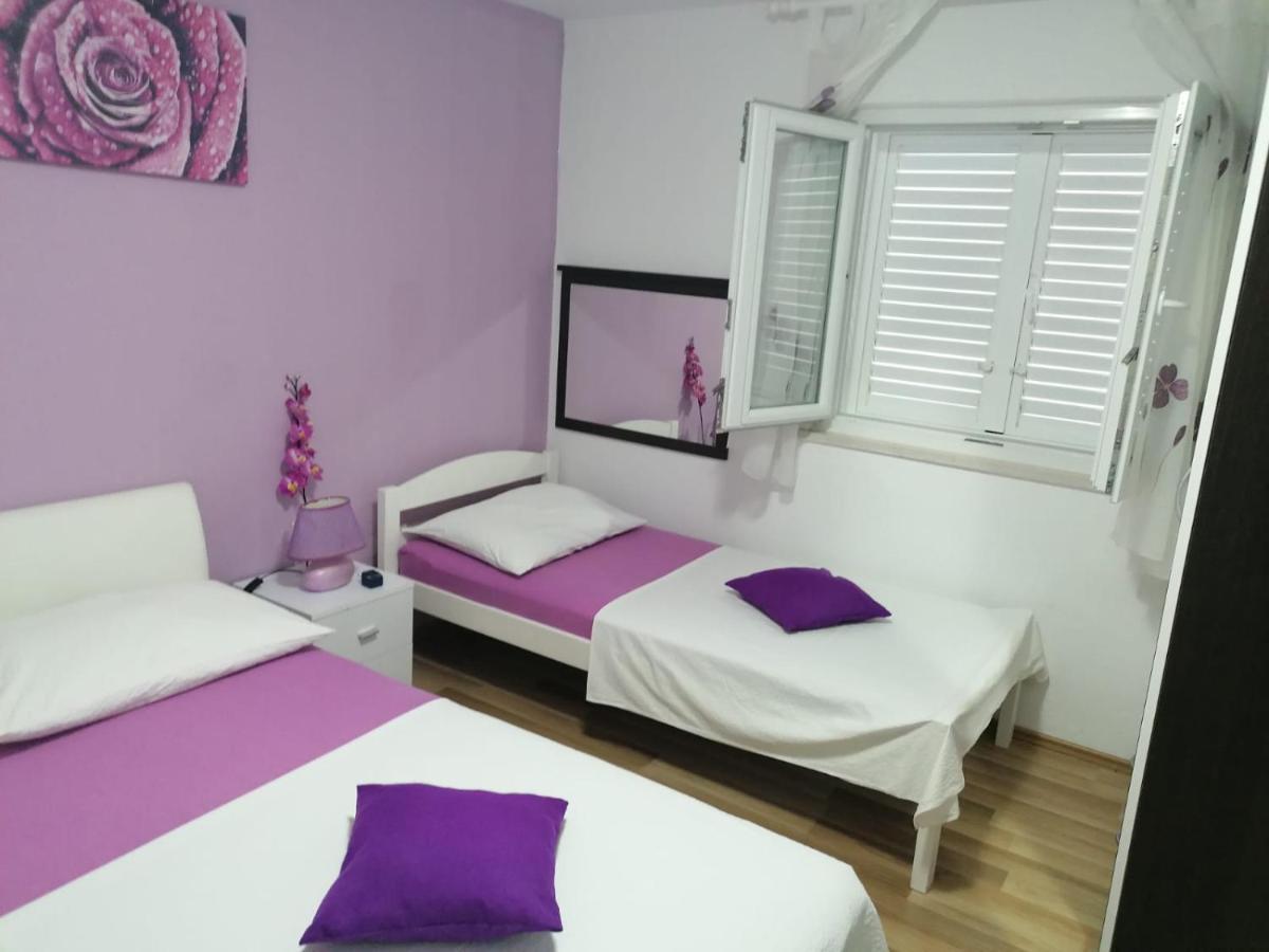 Apartment Slavica Trogir Exterior foto